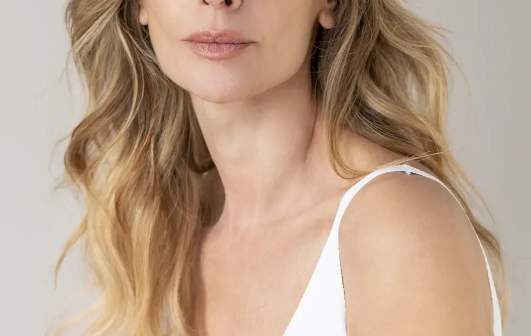 Mónica Pont rompe tabúes sobre la menopausia y triunfa con su nueva etapa teatral